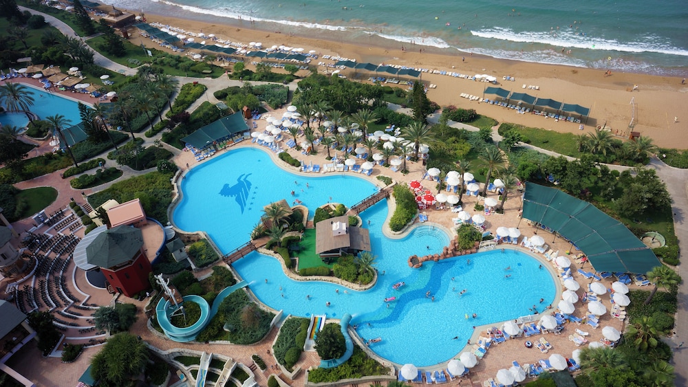 AQI Pegasos Resort - All inclusive — Swimming pool in Avsallar