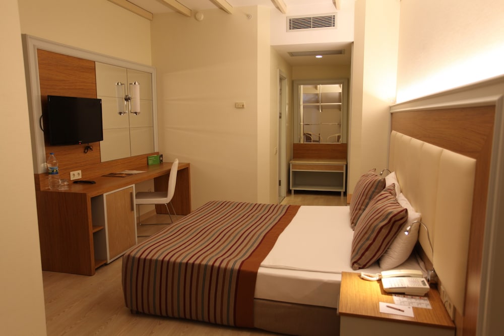 AQI Pegasos Resort - All inclusive — Hotel rooms in Avsallar