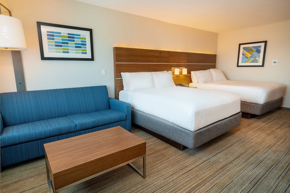 Holiday Inn Express & Suites Las Vegas - E Tropicana by IHG — Hotel rooms in Las Vegas, Nevada