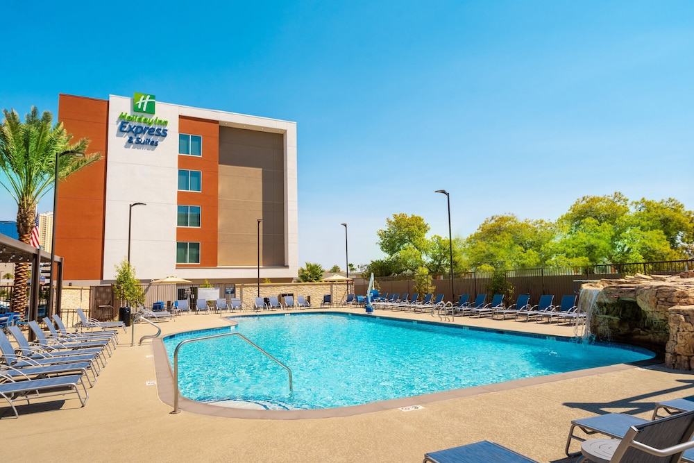 Holiday Inn Express & Suites Las Vegas - E Tropicana by IHG — Main photo in Las Vegas, Nevada