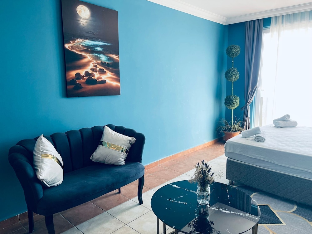 Grand Alisa Hotel — Hotel rooms in Alanya
