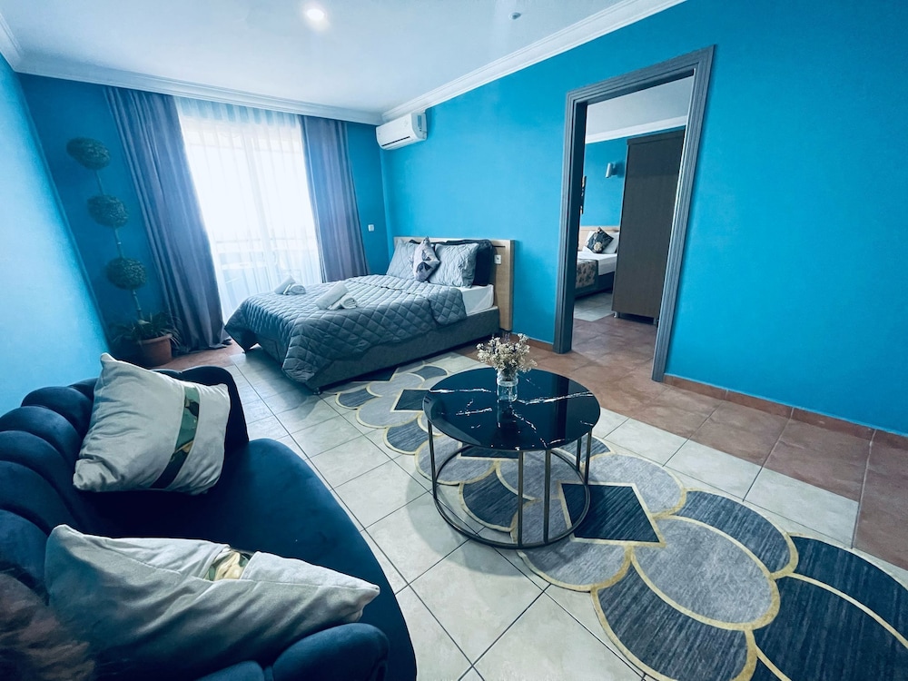 Grand Alisa Hotel — Hotel rooms in Alanya