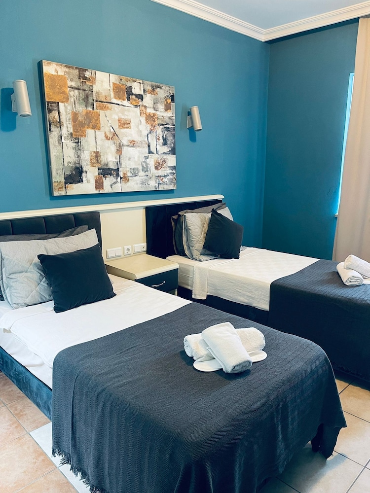 Grand Alisa Hotel — Hotel rooms in Alanya