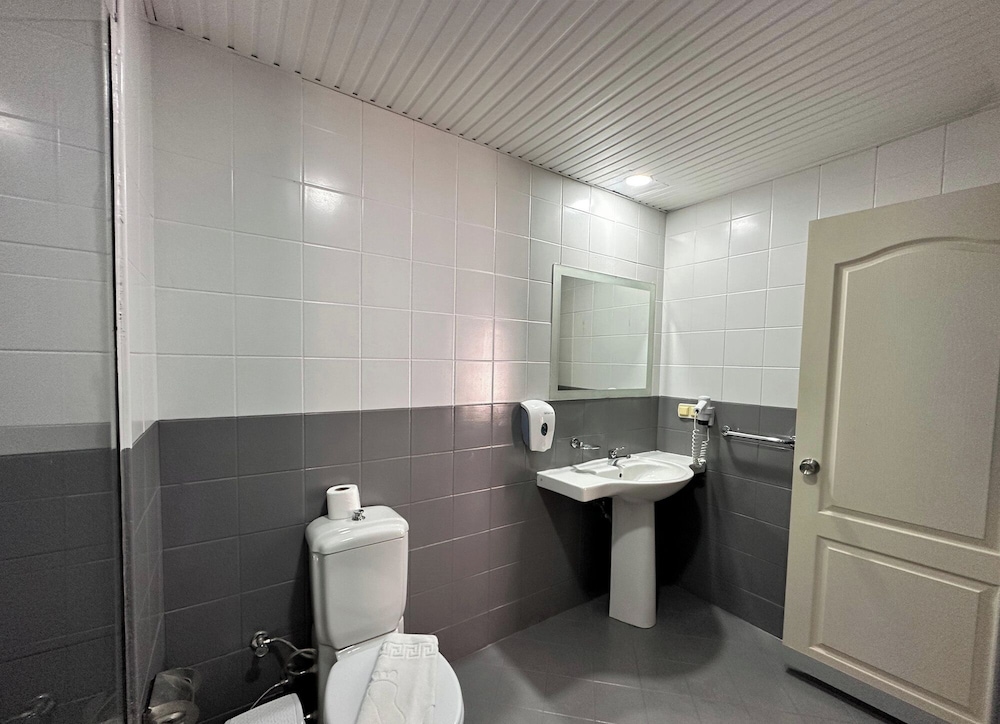 Grand Alisa Hotel — Hotel rooms in Alanya