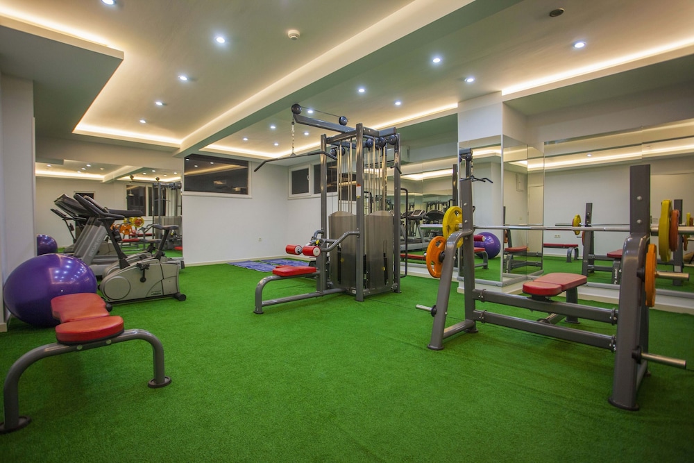 Kleopatra Ada Beach Hotel — Sports & recreation in Alanya