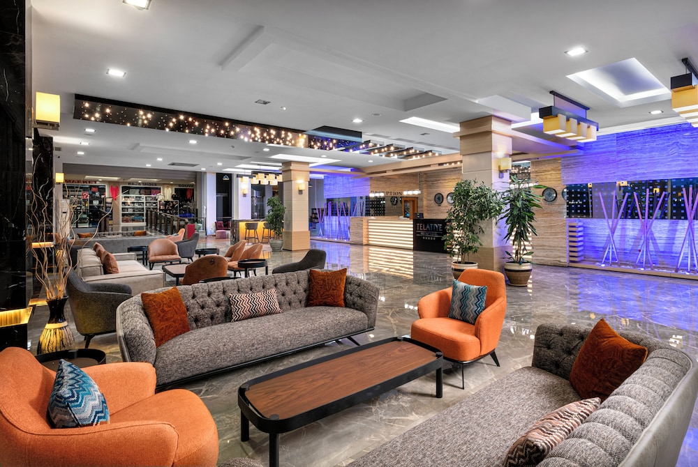 Telatiye Resort Hotel - All Inclusive — Hotel building in Alanya