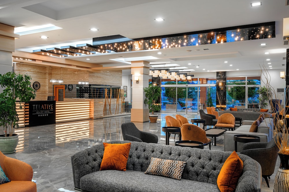 Telatiye Resort Hotel - All Inclusive — Hotel building in Alanya