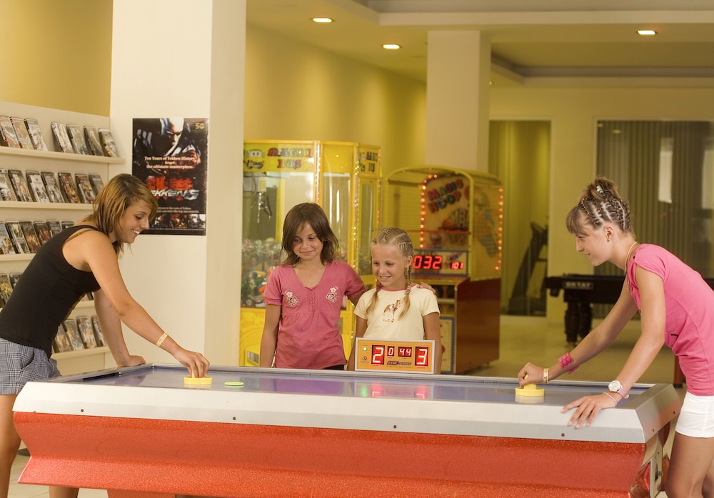 Telatiye Resort Hotel - All Inclusive — Sports & recreation in Alanya