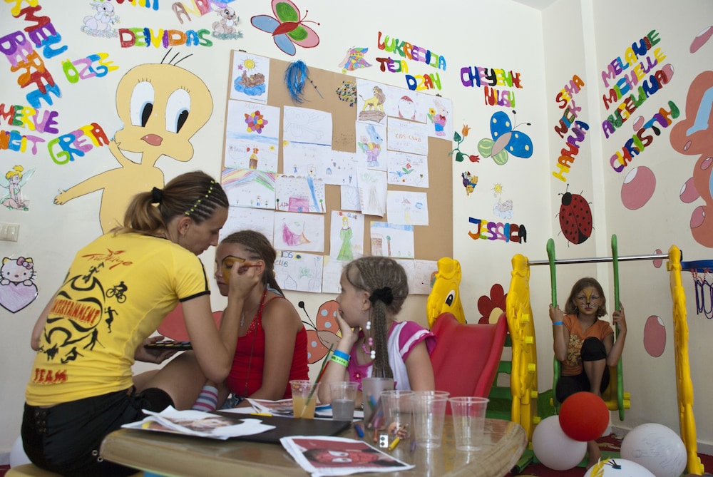 Telatiye Resort Hotel - All Inclusive — Attractions for children in Alanya