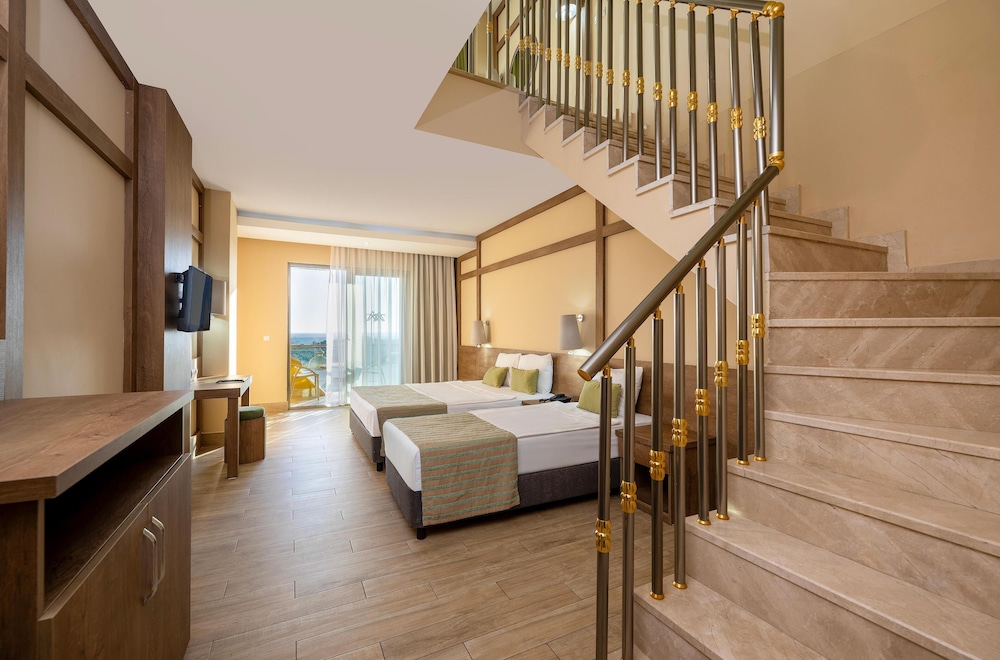 Xafira Deluxe Resort & Spa - All Inclusive — Alanya
