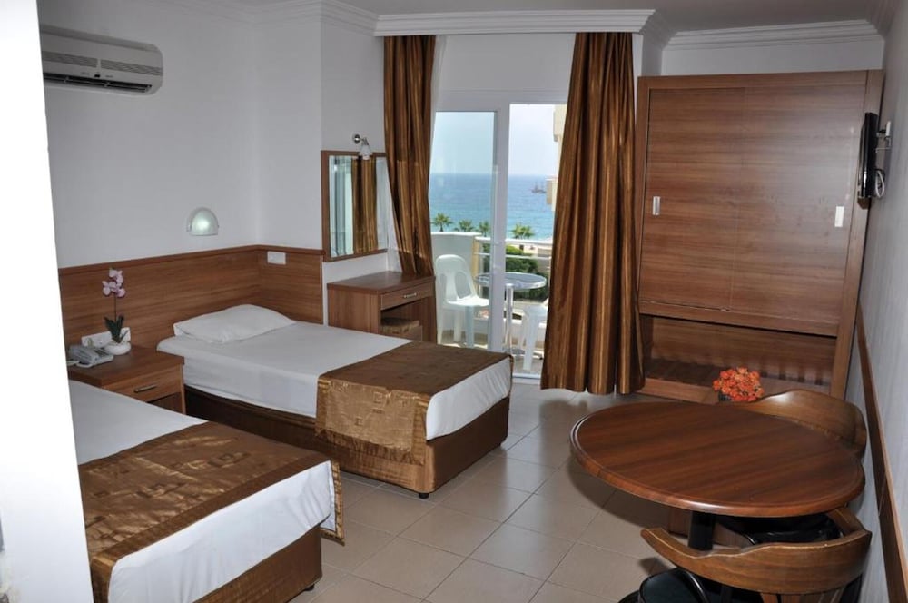 Kleopatra Tuna Apart Hotel — Hotel rooms in Alanya