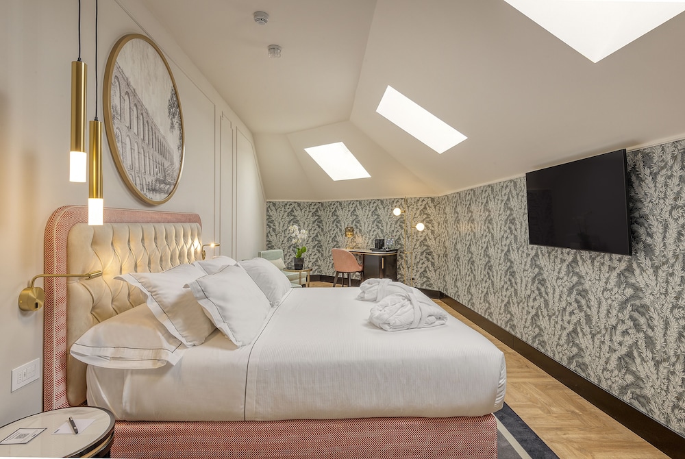 H10 Palazzo Galla — Hotel rooms in Rome, Lazio