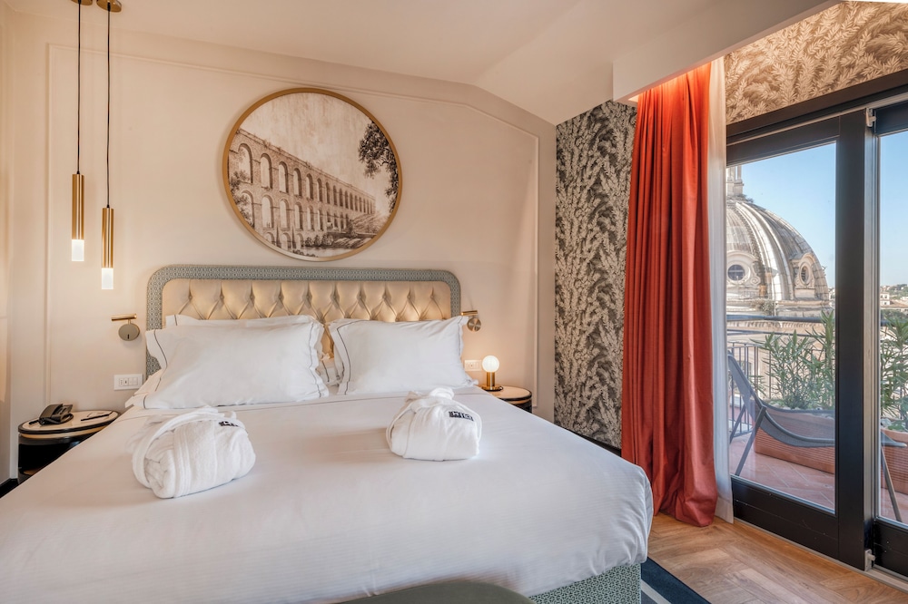 H10 Palazzo Galla — Hotel rooms in Rome, Lazio