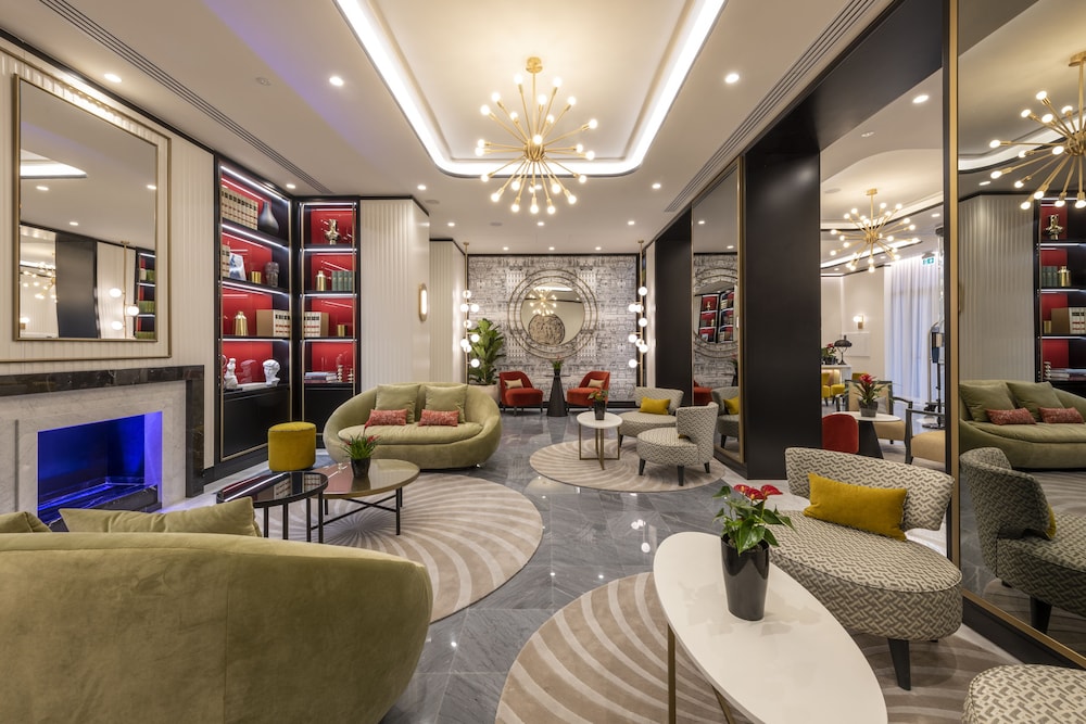 H10 Palazzo Galla — Restaurant & bars in Rome, Lazio