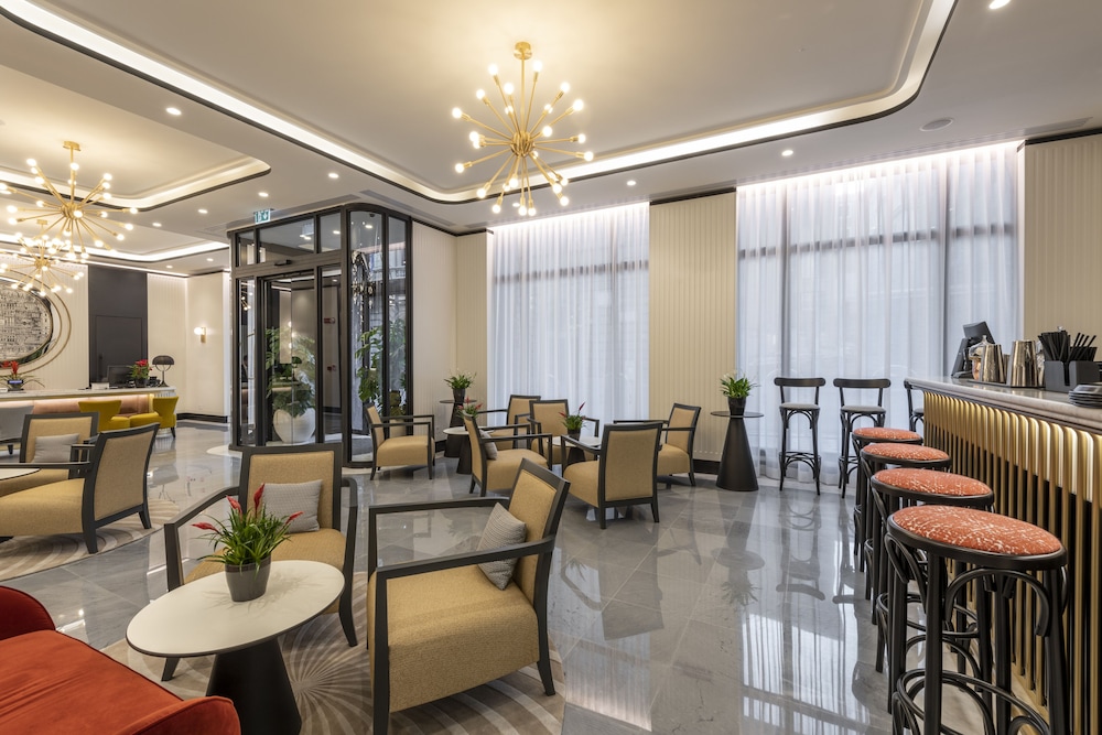 H10 Palazzo Galla — Restaurant & bars in Rome, Lazio