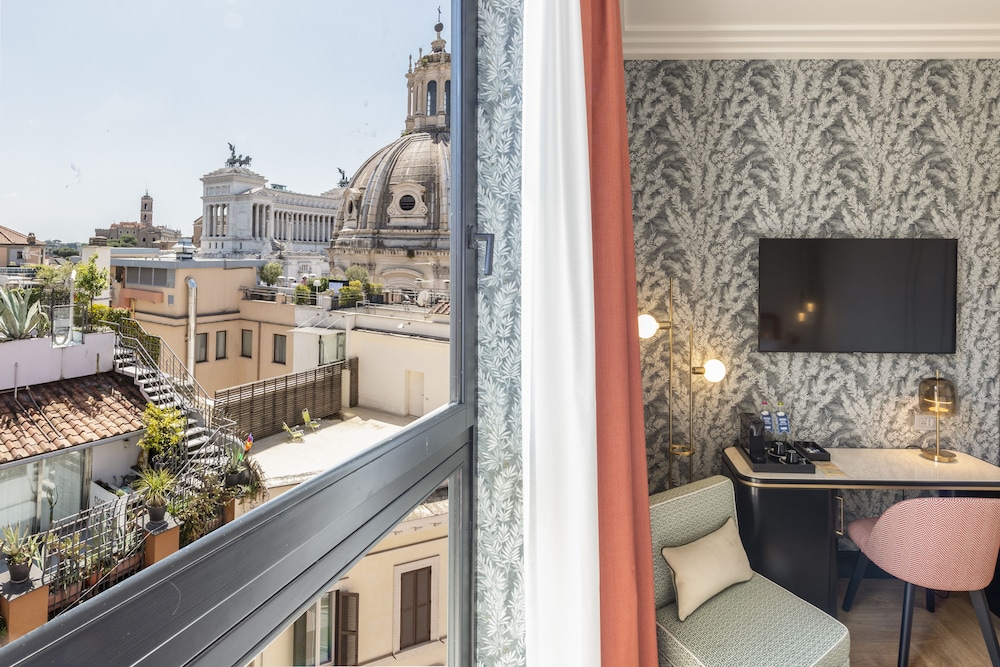 H10 Palazzo Galla — Hotel rooms in Rome, Lazio