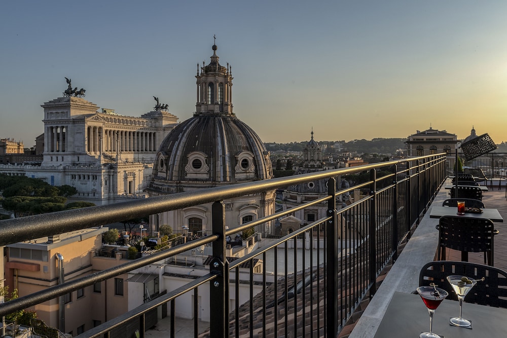 H10 Palazzo Galla — Attractions in the area in Rome, Lazio