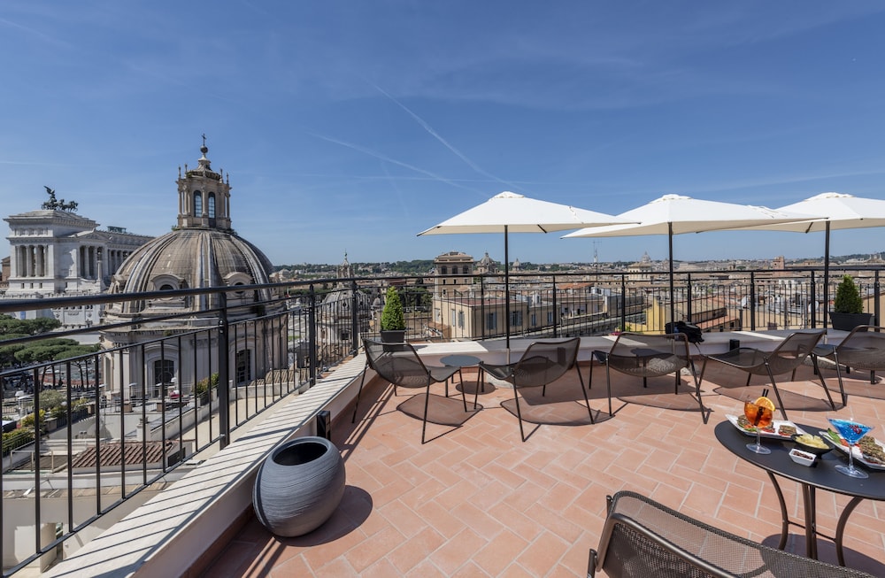 H10 Palazzo Galla — Attractions in the area in Rome, Lazio