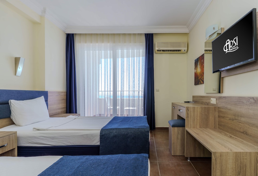 Arsi Blue Beach Hotel — Hotel rooms in Alanya
