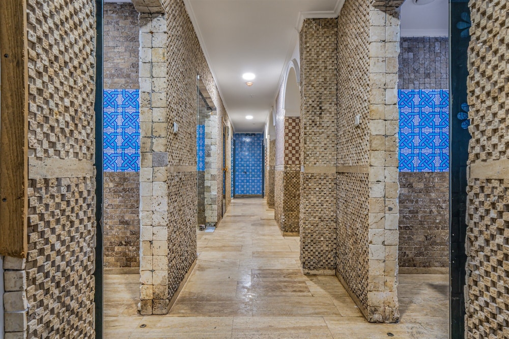Arsi Blue Beach Hotel — Spa in Alanya