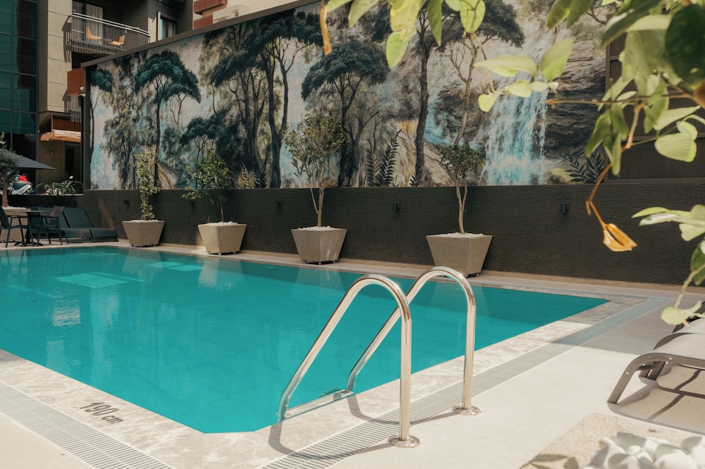 Novis Hotel Cleopatra — Swimming pool in Alanya