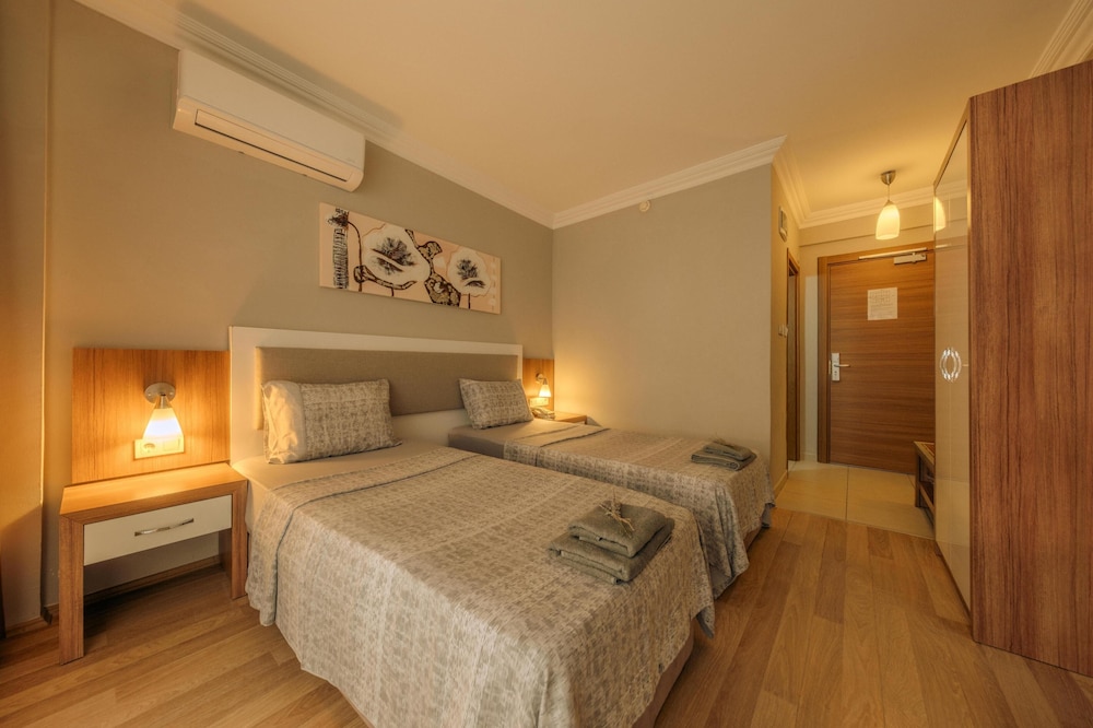 Novis Hotel Cleopatra — Hotel rooms in Alanya