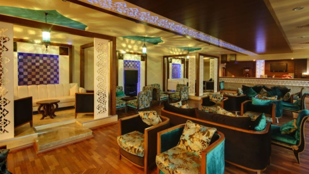 Noxinn Club Hotel — Restaurant & bars in Alanya