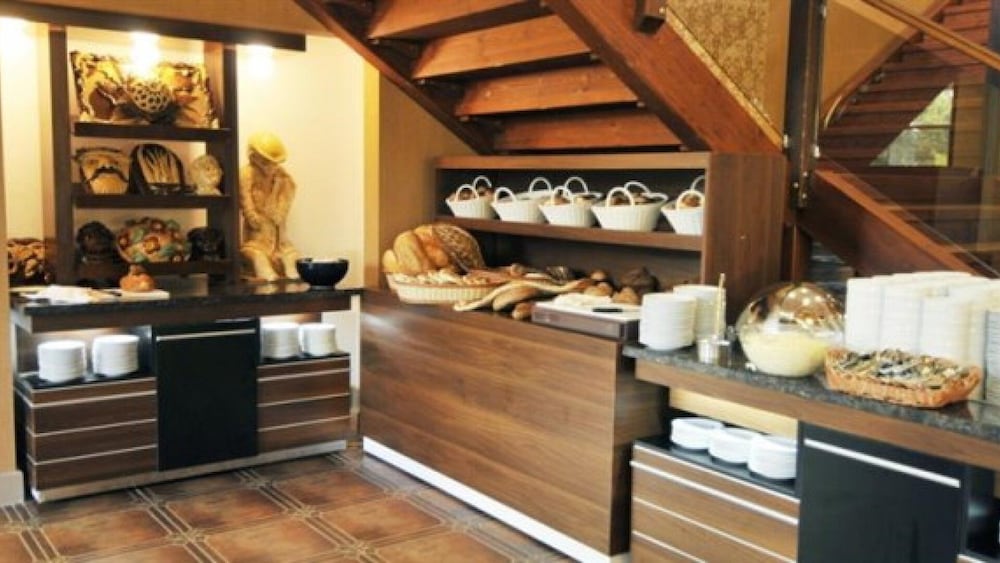 Noxinn Club Hotel — Restaurant & bars in Alanya