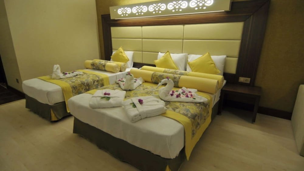 Noxinn Club Hotel — Hotel rooms in Alanya