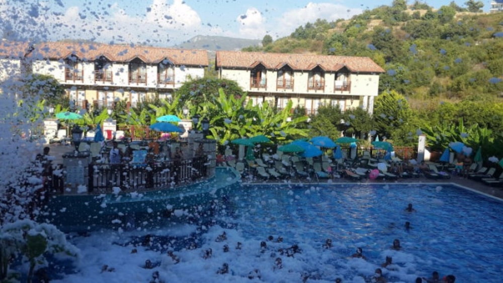 Noxinn Club Hotel — Swimming pool in Alanya
