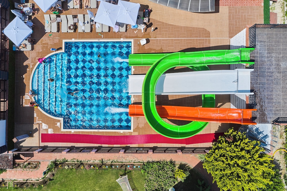 Noxinn Club Hotel — Swimming pool in Alanya