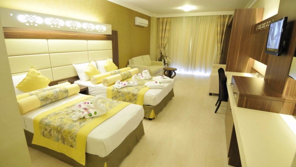 Noxinn Club Hotel — Hotel rooms in Alanya