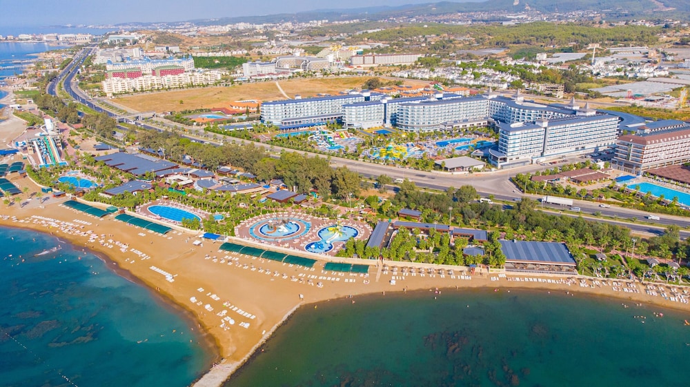 Eftalia Marin Resort Hotel — Beach in Alanya