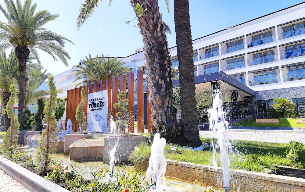 Imperial Turkiz Resort Hotel - All inclusive — Hotel building in Kemer