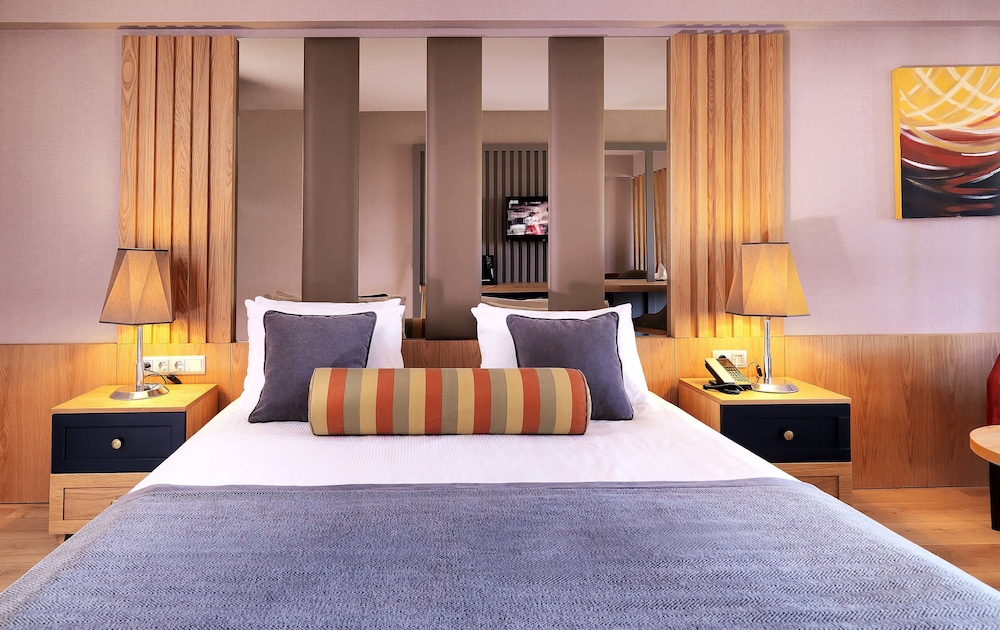 Imperial Turkiz Resort Hotel - All inclusive — Hotel rooms in Kemer