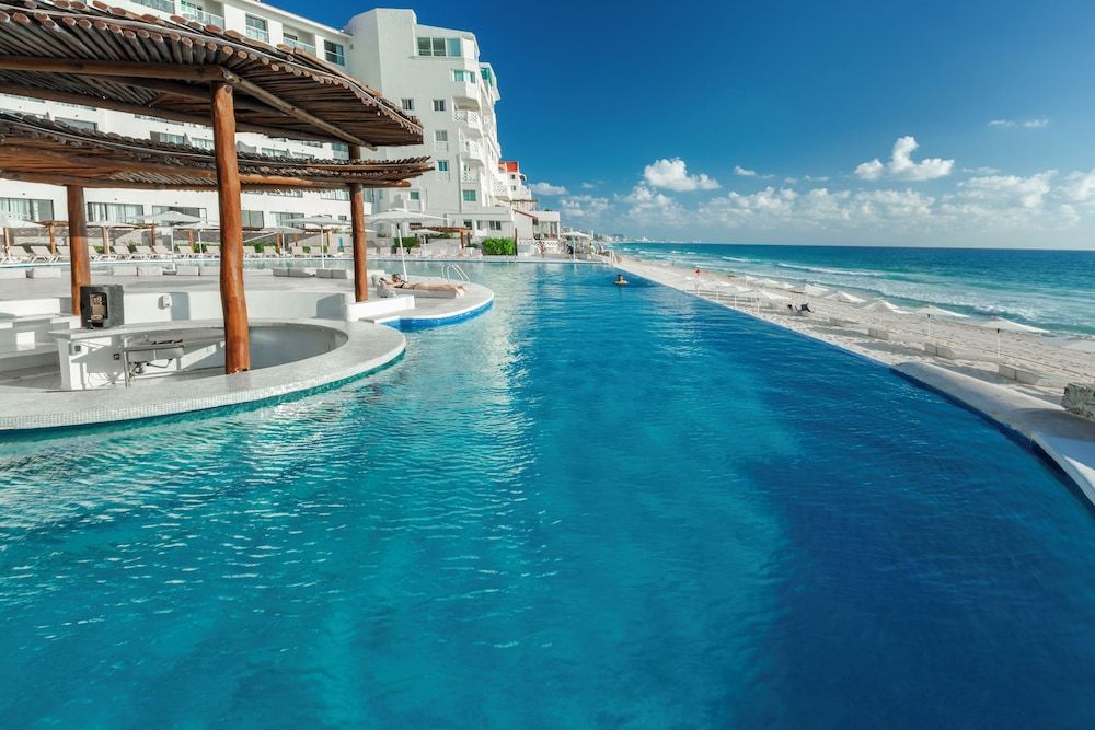 Cyan Cancun Resort & Spa image