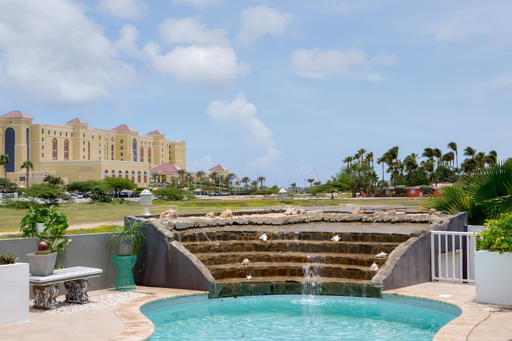 Modern Hotel Aruba — Attractions in the area in Noord, Aruba
