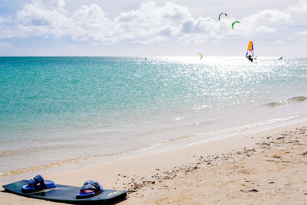 Modern Hotel Aruba — Beach in Noord, Aruba
