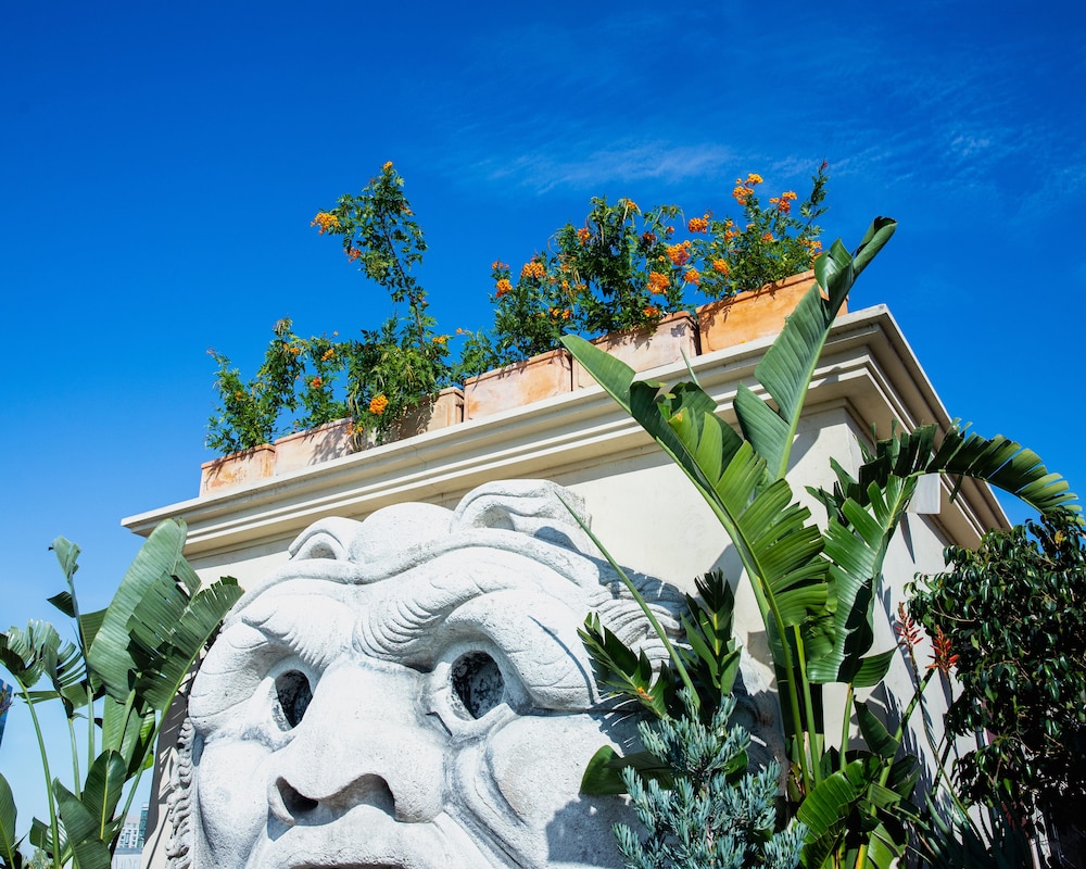 Hotel Per La, Autograph Collection — Hotel building in Los Angeles, California
