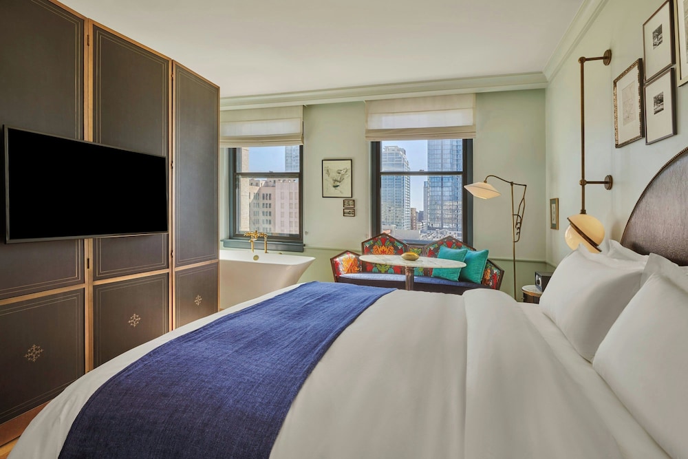 Hotel Per La, Autograph Collection — Hotel rooms in Los Angeles, California