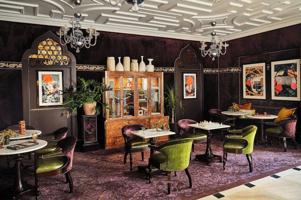 Hotel Per La, Autograph Collection — Restaurant & bars in Los Angeles, California
