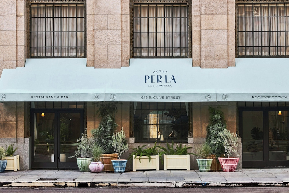 Hotel Per La, Autograph Collection — Hotel building in Los Angeles, California