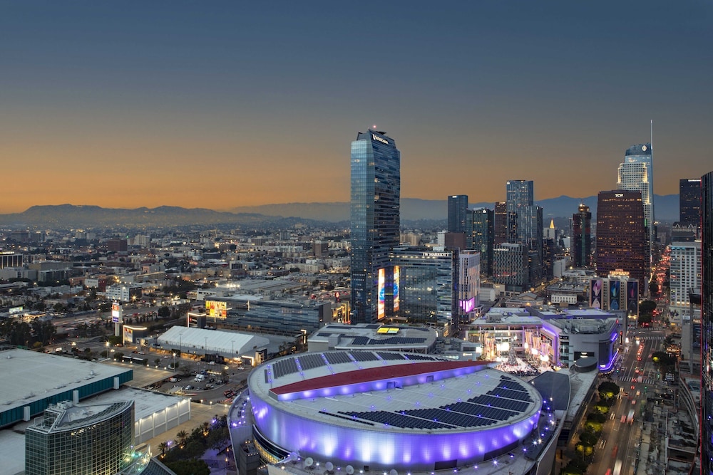 Moxy Downtown Los Angeles — Attractions in the area in Los Angeles, California