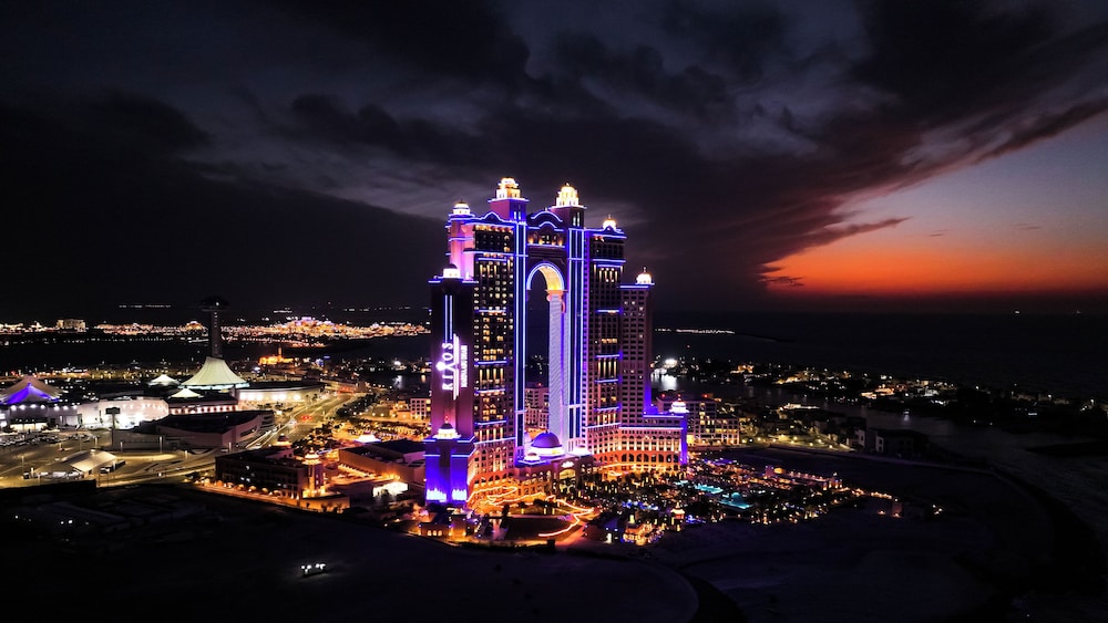 Rixos Marina Abu Dhabi — Hotel building in Abu Dhabi