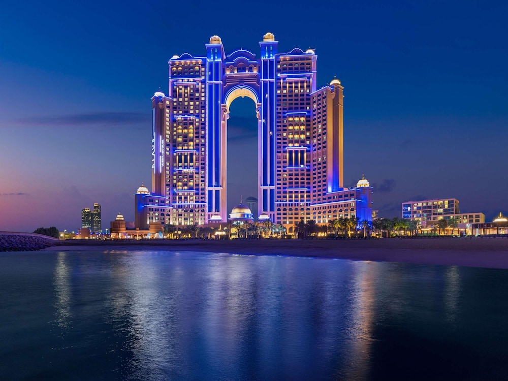 Rixos Marina Abu Dhabi — Hotel building in Abu Dhabi