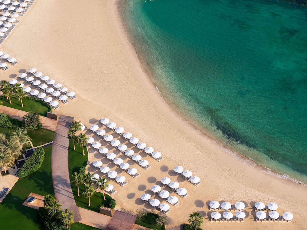 Rixos Marina Abu Dhabi — Beach in Abu Dhabi