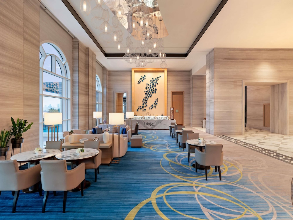 Rixos Marina Abu Dhabi — Restaurant & bars in Abu Dhabi