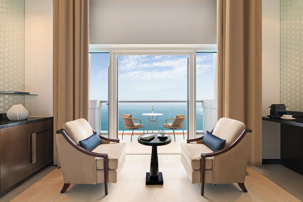 Rixos Marina Abu Dhabi — Hotel rooms in Abu Dhabi