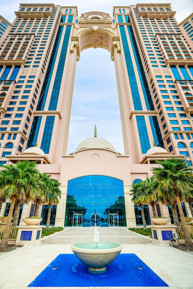 Rixos Marina Abu Dhabi — Hotel building in Abu Dhabi