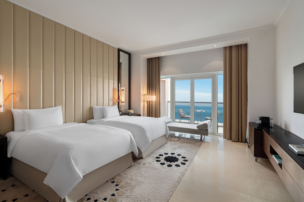 Rixos Marina Abu Dhabi — Hotel rooms in Abu Dhabi